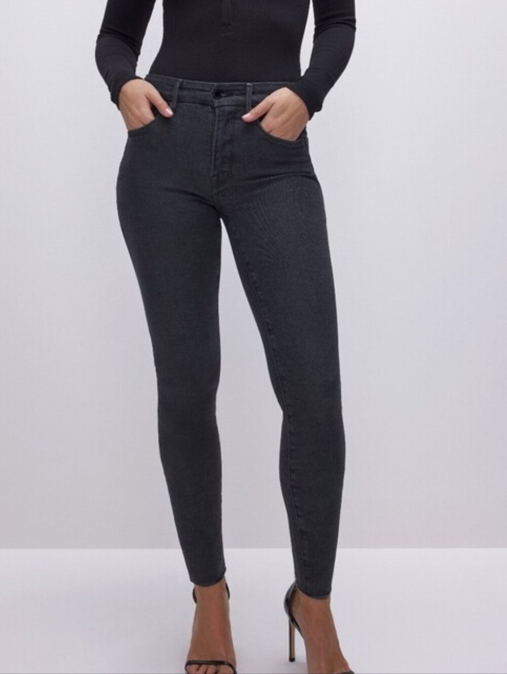 Good American Good Legs Skinny Raw Hem Black Jeans Size 28 Nwt